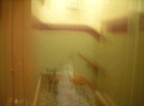 Фотографии призраков, привидений нашего времени (55 фото)